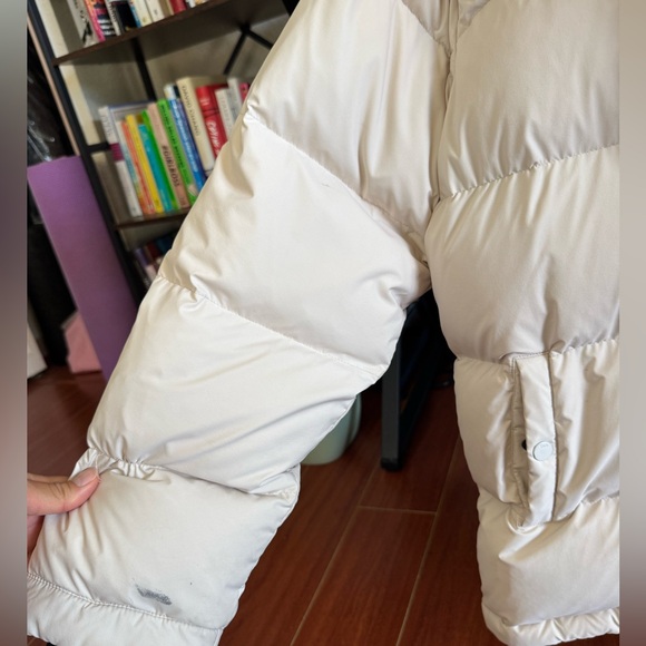 Aritzia TNA Super Puff Cream Jacket - Picture 12 of 16